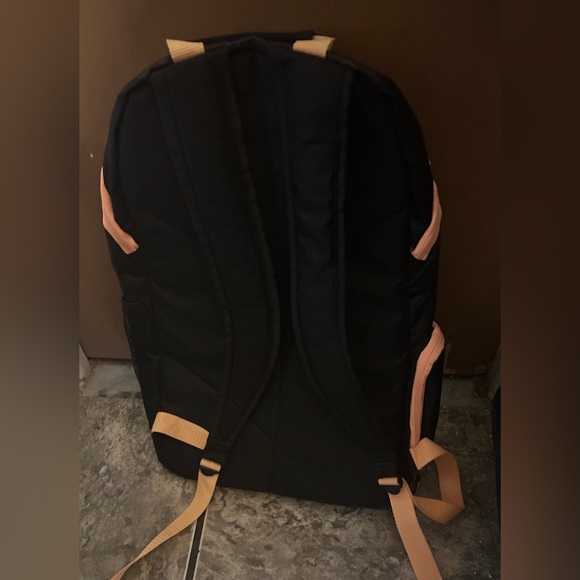 FUEL BACKPACK - Picture 4 of 7